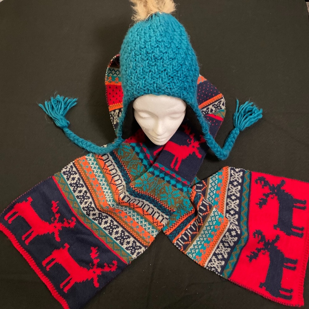 Multicolor Red Blue Reindeer Winter Holiday Scarf
